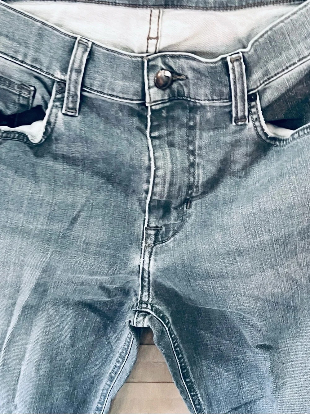 Joe's Jeans Men's Bootcut Light Blue Washed Denim